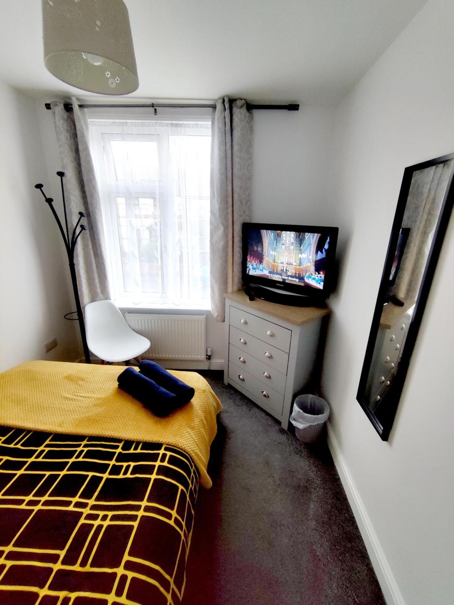 House Share With Few Ensuite Rooms Near Southmead Bristol Extérieur photo